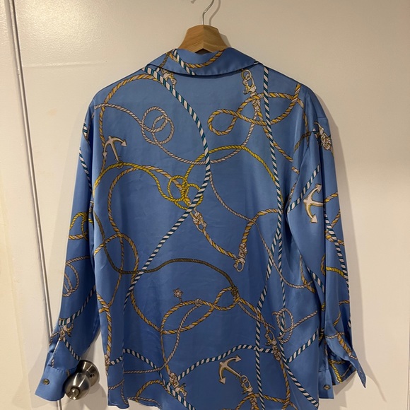 Light blue. Perfect condition - Picture 3 of 4